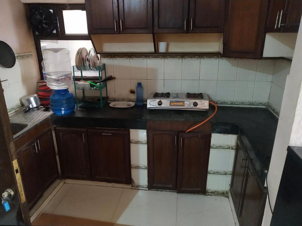 Mufis Homestay, Emerald Compound, New Palam Vihar-2 Gurgaon Dış mekan fotoğraf