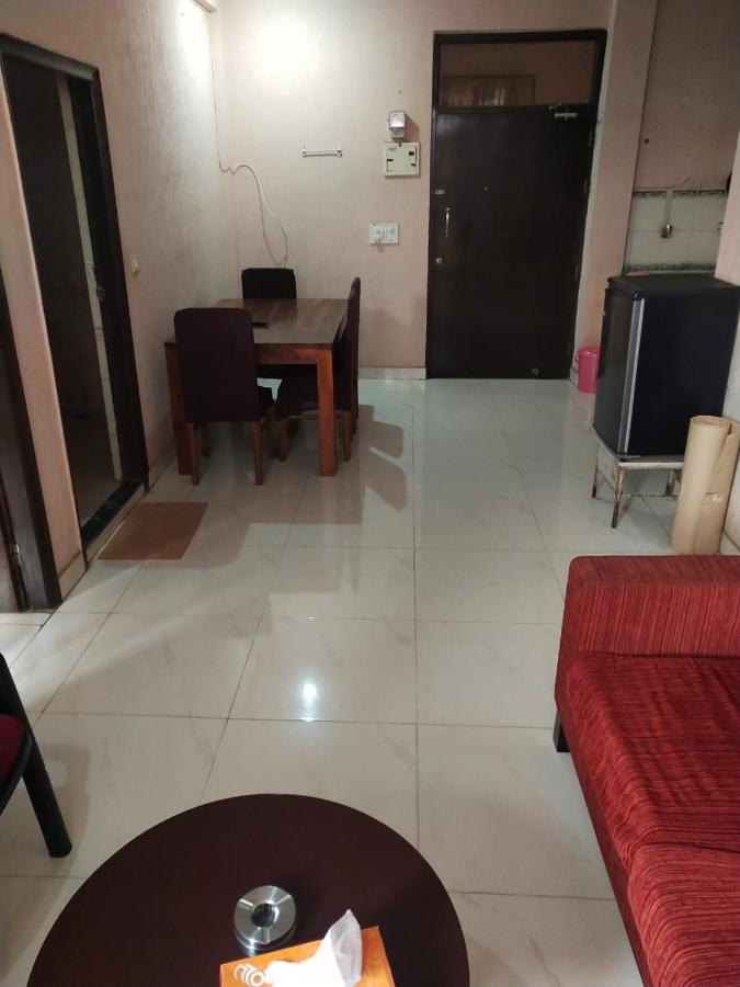 Mufis Homestay, Emerald Compound, New Palam Vihar-2 Gurgaon Dış mekan fotoğraf