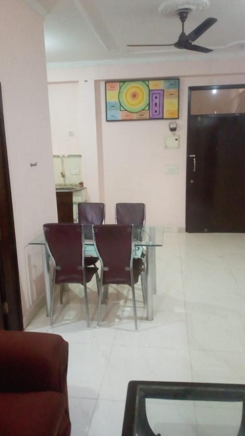 Mufis Homestay, Emerald Compound, New Palam Vihar-2 Gurgaon Dış mekan fotoğraf