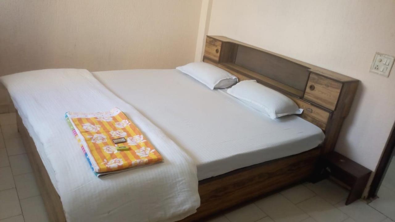Mufis Homestay, Emerald Compound, New Palam Vihar-2 Gurgaon Dış mekan fotoğraf