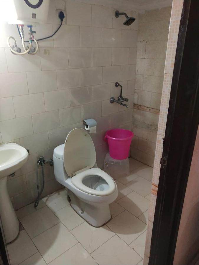Mufis Homestay, Emerald Compound, New Palam Vihar-2 Gurgaon Dış mekan fotoğraf