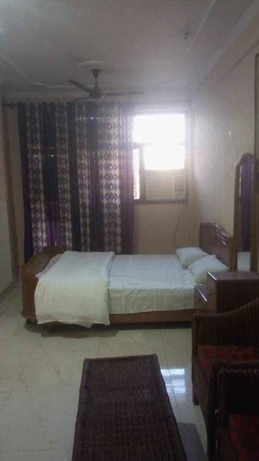 Mufis Homestay, Emerald Compound, New Palam Vihar-2 Gurgaon Dış mekan fotoğraf